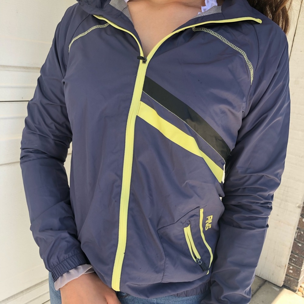 windbreaker